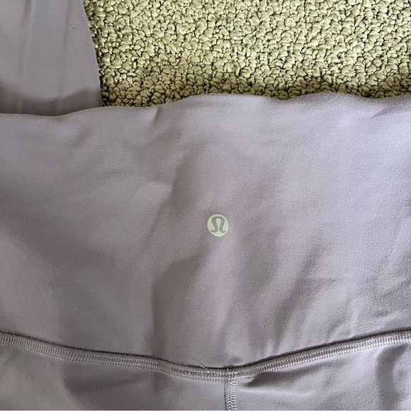 Lululemon Align High-Rise Pant with Pockets - 25" Inseam - Purple Ash Size 14 - Picture 5 of 9